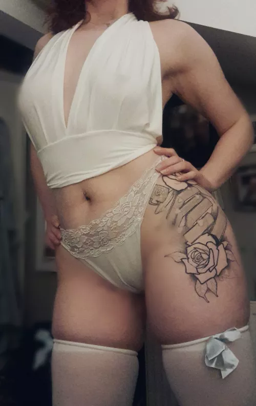 Far too horny to go out tonight, so instead I'll be spending some quality time at home ;p by ScarletEnvy1536