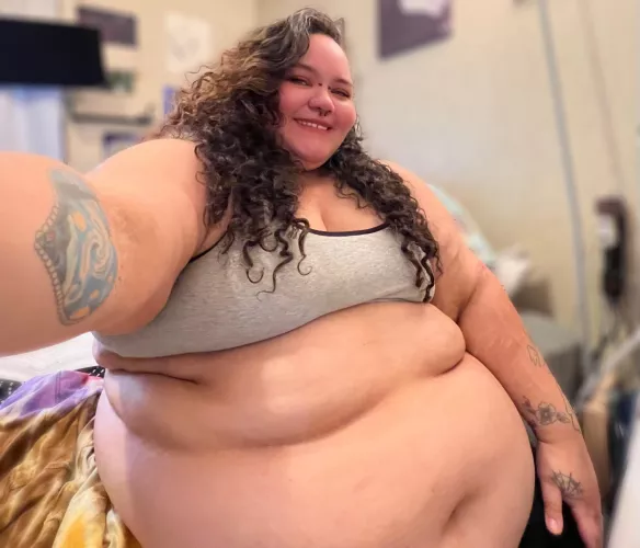 Fat and happy 💜 by thequeenssbbw
