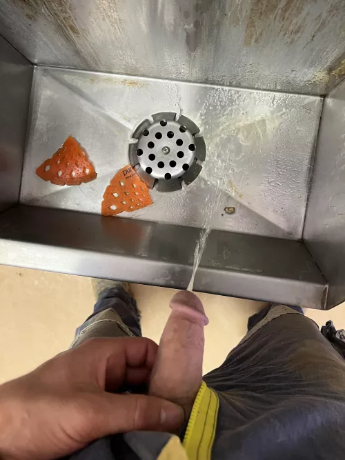 Fat cock pissing by Funny-Midnight-8266