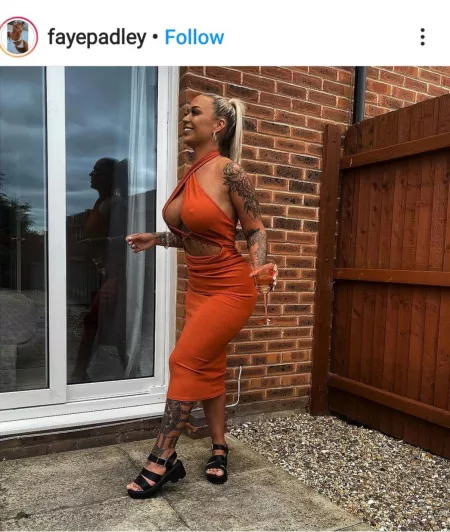 Faye is absolutely filth by Englishgenttleman