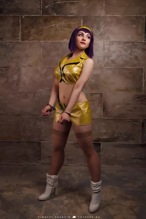 Faye Valentine by ZoeVolf by ZoeVolf