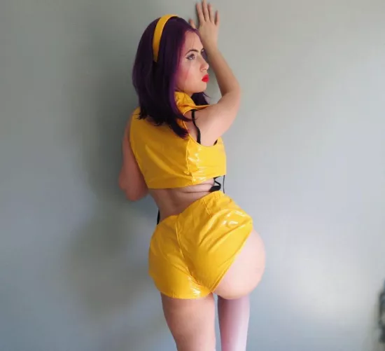 Faye Valentine cosplay by Kessie Vao by KestrelleV