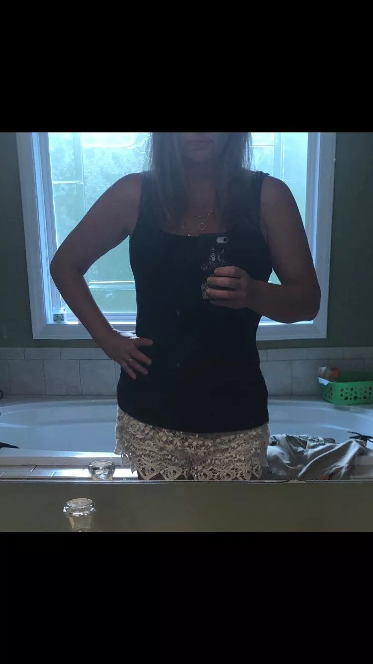 Fayetteville area NC blonde wife seeking fwb 30-50 please read comments for description posted by kingofthenorth1974