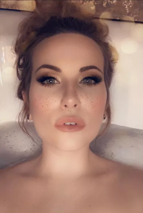 February is my birthday month!! Spoil me!!! 🥰👑 by Visual_Basket3937