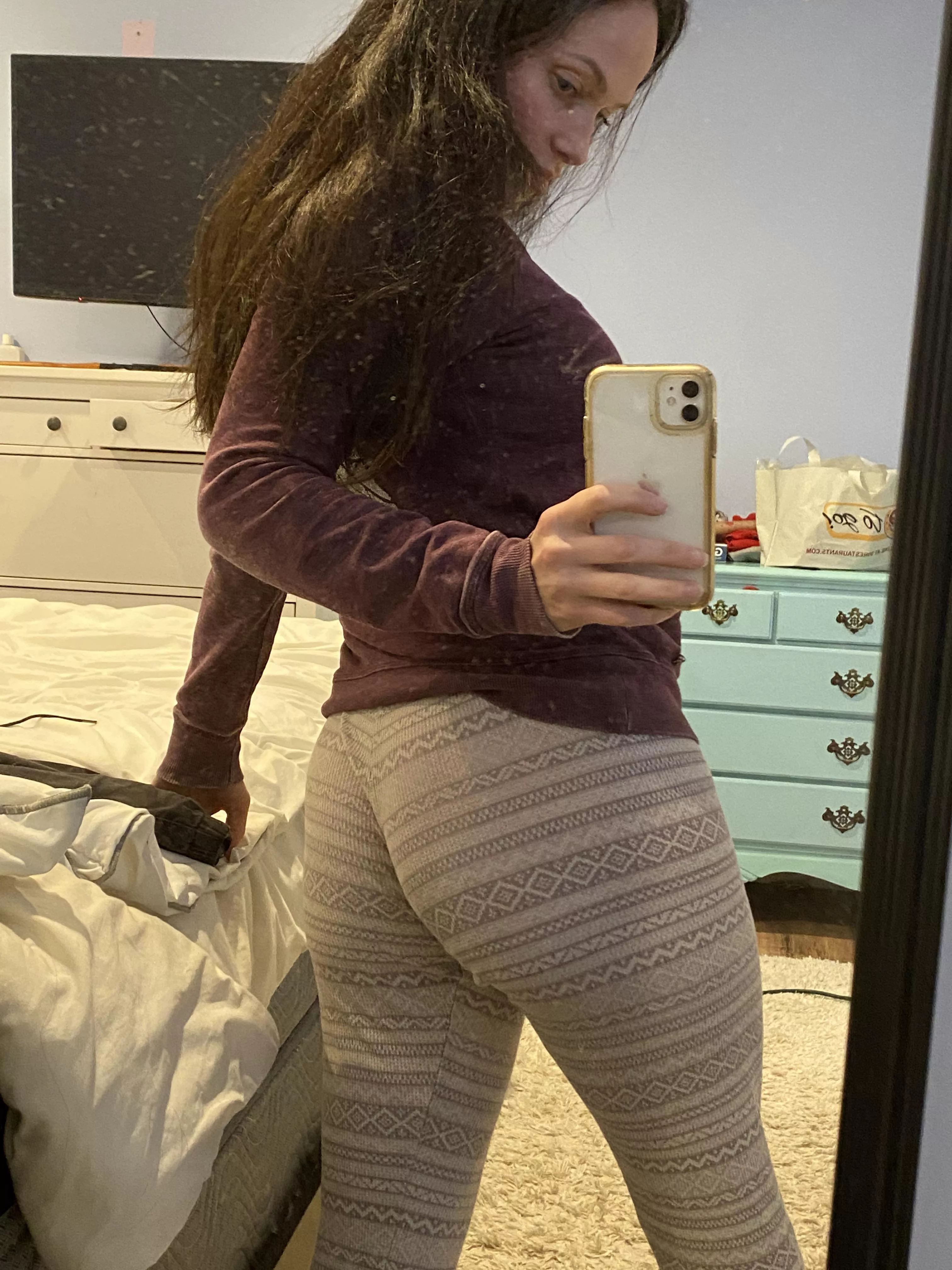 Feed me 🍆 posted by Amandalifts_1