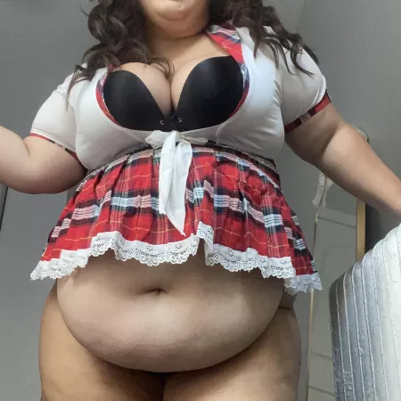 Feed me please I promise I’ll get all A’s ❤️ by freyafeist