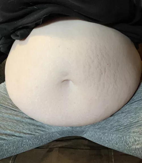 Feed me until I’m going to burst by alone_together13