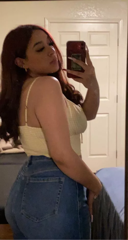 Feeding big booty Latina teens kik @kerptun by Big-Transportation85