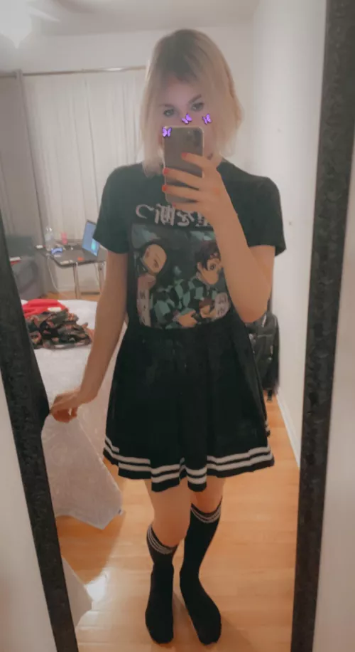 Feel alright I guess :) by XannyMakeItGoAwayy