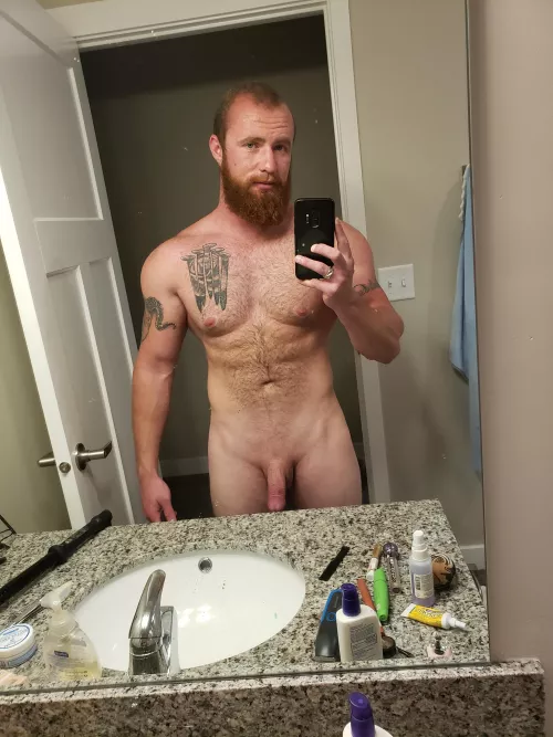 Feel free to DM me, ladies. by bagel_toaster