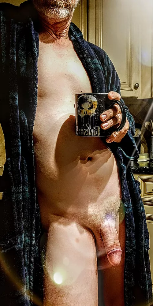 Feel good friday !!! What would make you feel today? Me honestly a day off from work lol by notonthislvl