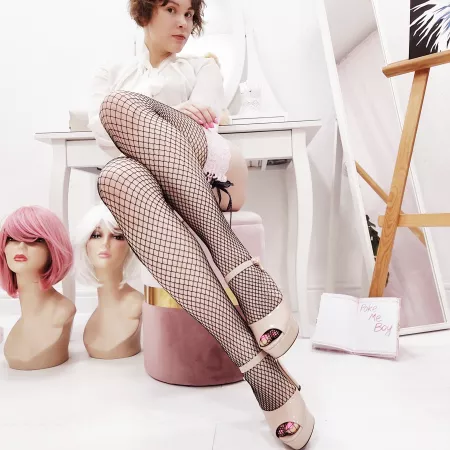 Feel so sexy in fishnets and heels by PokeMeBoy