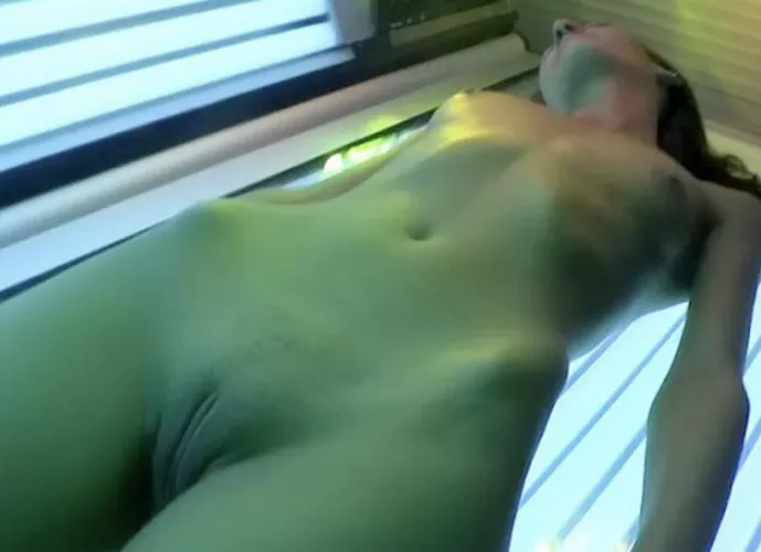 Feel the warmth by tanningbeds2