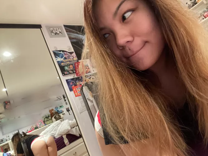 Feeling a little mischievous 🙇🏼‍♀️ by JemShadow