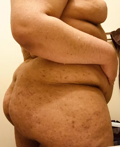 Feeling big and handsome tonight! by ra9613