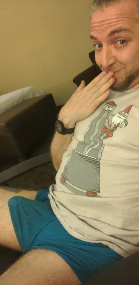 Feeling blue? by LNafterDark