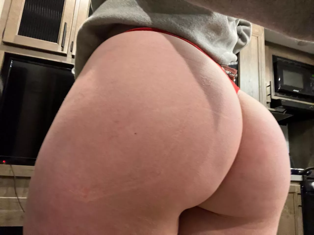 Feeling cheeky 😉 posted by gingergirlgracy