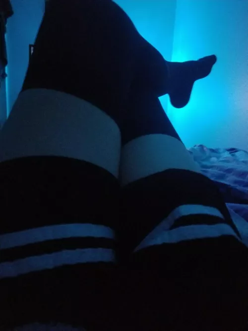 Feeling cute :) by Mister_fister568