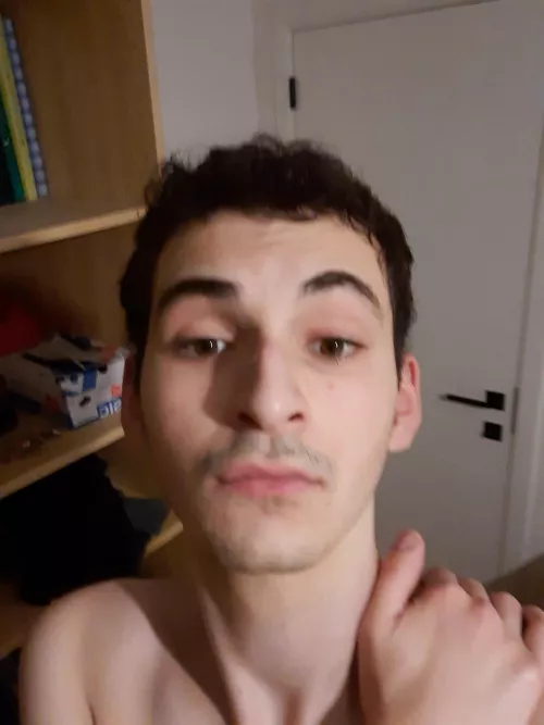 Feeling cute ;) by phosphoreia