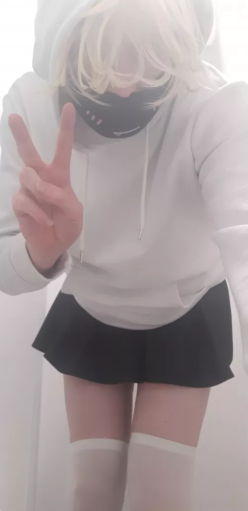 feeling cute! by xx_lonelyluke_xx