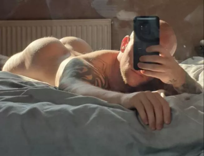 Feeling cute again by BiBottomUK