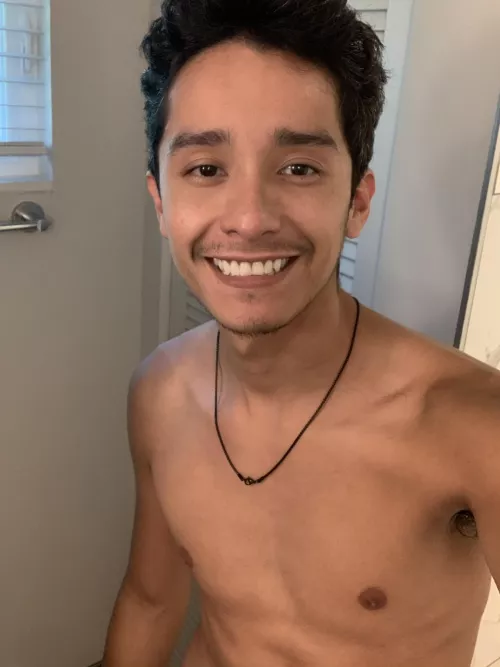 Feeling cute, that’s all. 👋🏽☺️🧼 by SweetCream_420