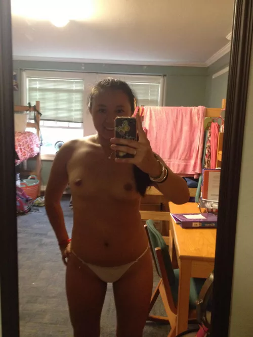 Feeling Fresh 😏 by mr-mee123