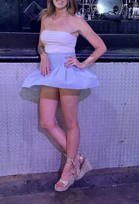 Feeling frisky by CaliCpl94