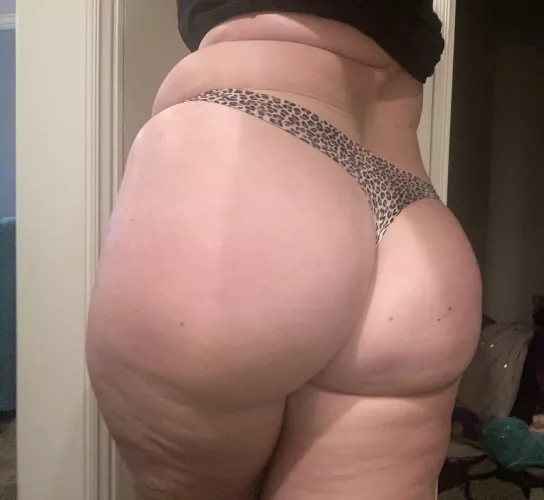 Feeling frisky today. (F44) by thickemspawg