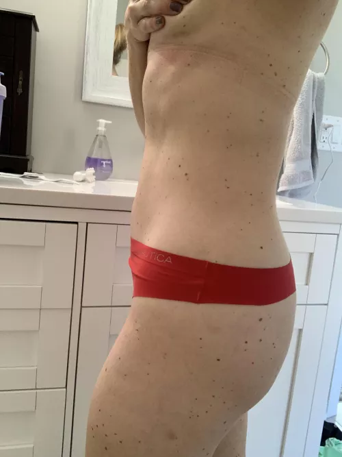 Feeling good after my morning workout!! (F) by No_Combination9273