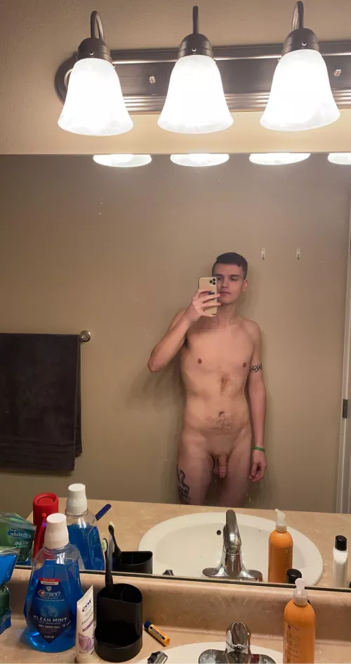 Feeling good today (m19) by Human_Breadfruit_795