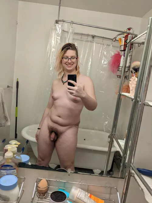 Feeling good tonight 😊 by Ms_Rude