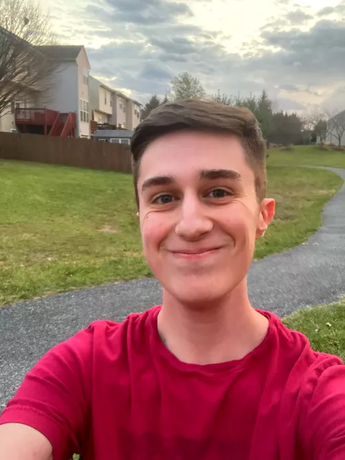 Feeling happy today :) by throwawaybecauseobv9