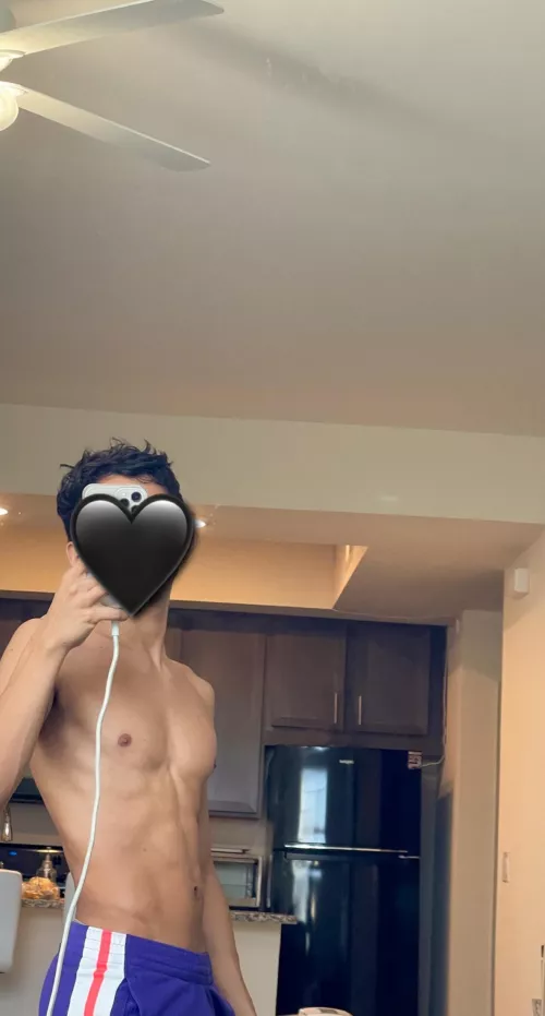 Feeling horny after my workout 😋 by colombian_twink