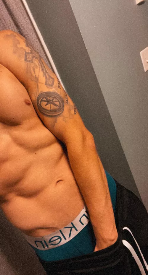 Feeling it this morning ! by Mavricksex