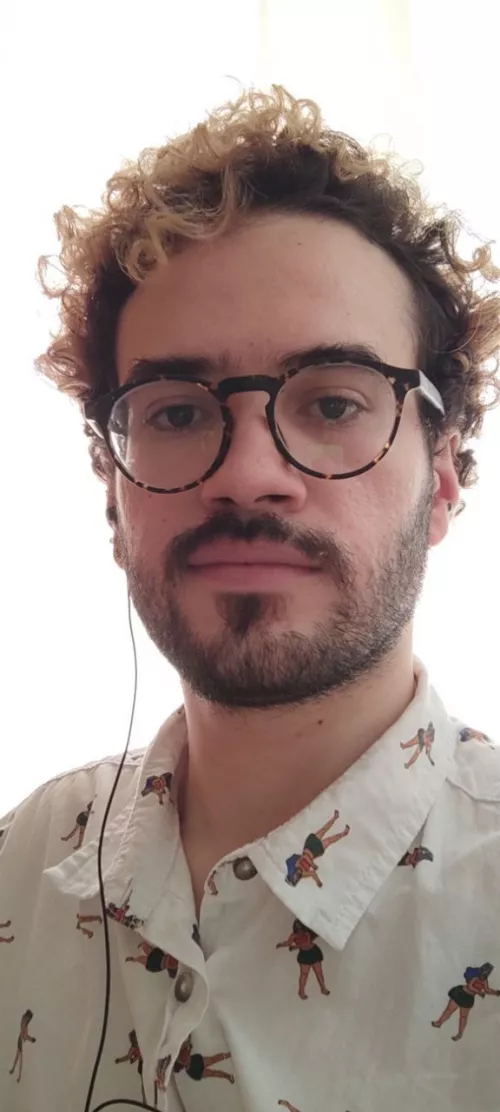 Feeling kinda cute while waiting for my therapist by Dual-Space