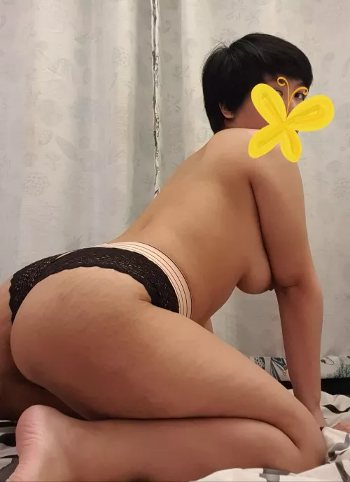 [F]eeling kinda generous so here's some ass y'all! by driftawaaay327