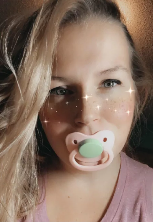 Feeling little and happy and I should be asleep! by little_dollface