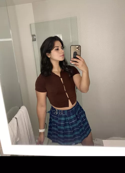 Feeling myself by CamilaLatina