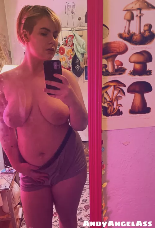 Feeling myself by Andy_AngelAss