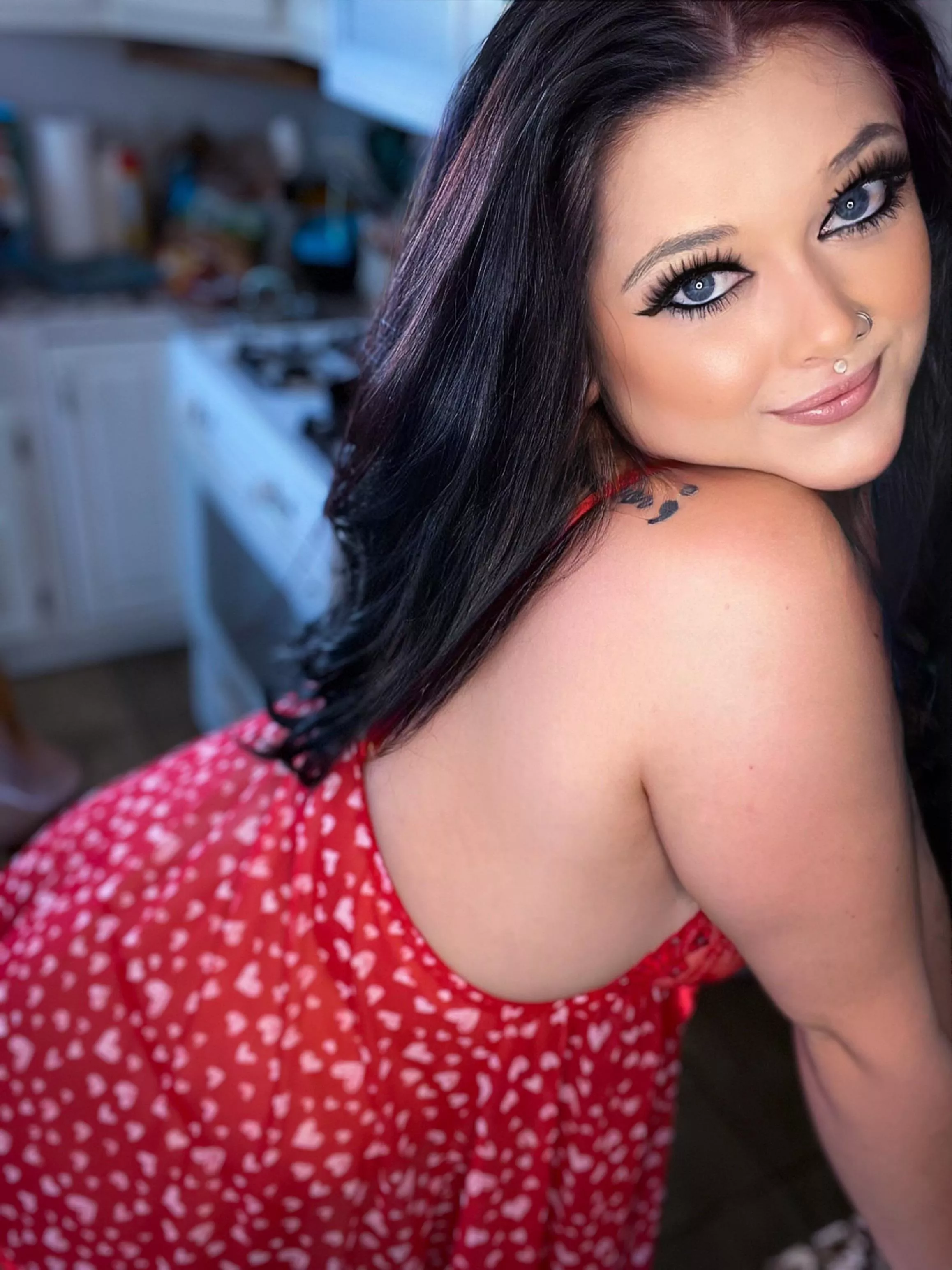 Feeling naughty so I did stuff around the house in lingerie all day 🥰 posted by Advanced-Cookie-248