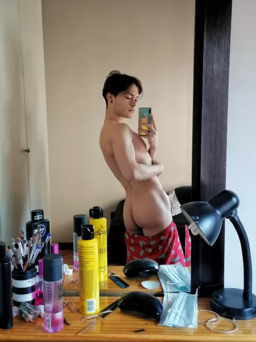 Feeling peachy by covetmev