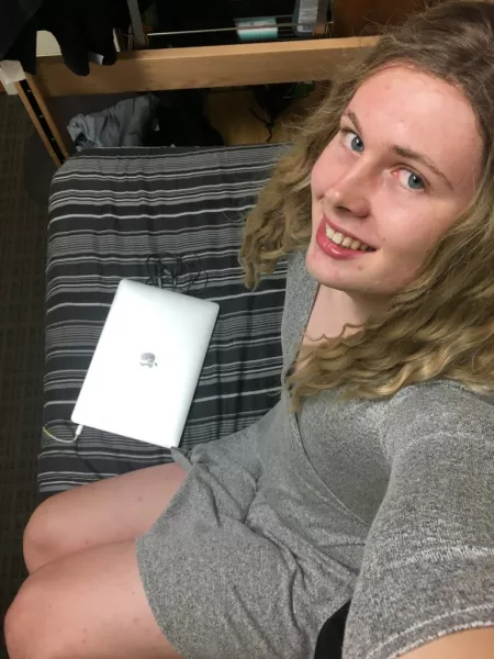 Feeling pretty pretty by SometimesMadison