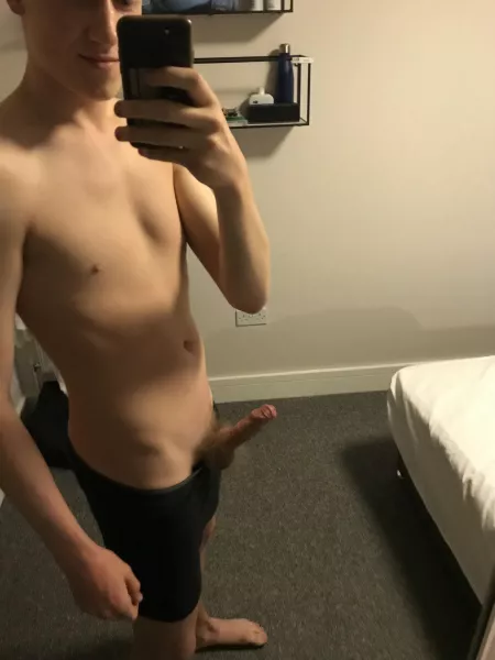 Feeling self conscious about down there but here you go anyways 😅 by UmUser232