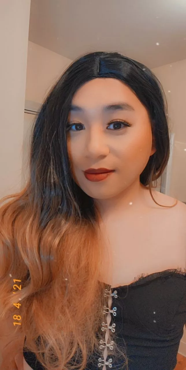 Feeling sexy ass fuck 😋 posted by FloorCharming8958