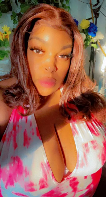 Feeling sexy today by swanmena