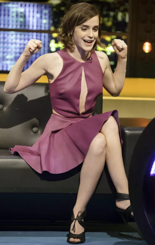 Feeling so bi for Emma Watson. I love her by Facebless