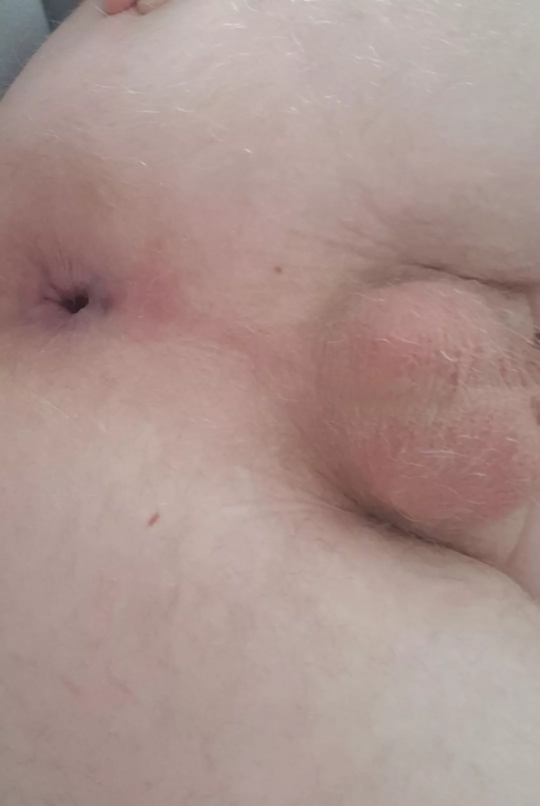 Feeling soo horny today😫 posted by xuupiii