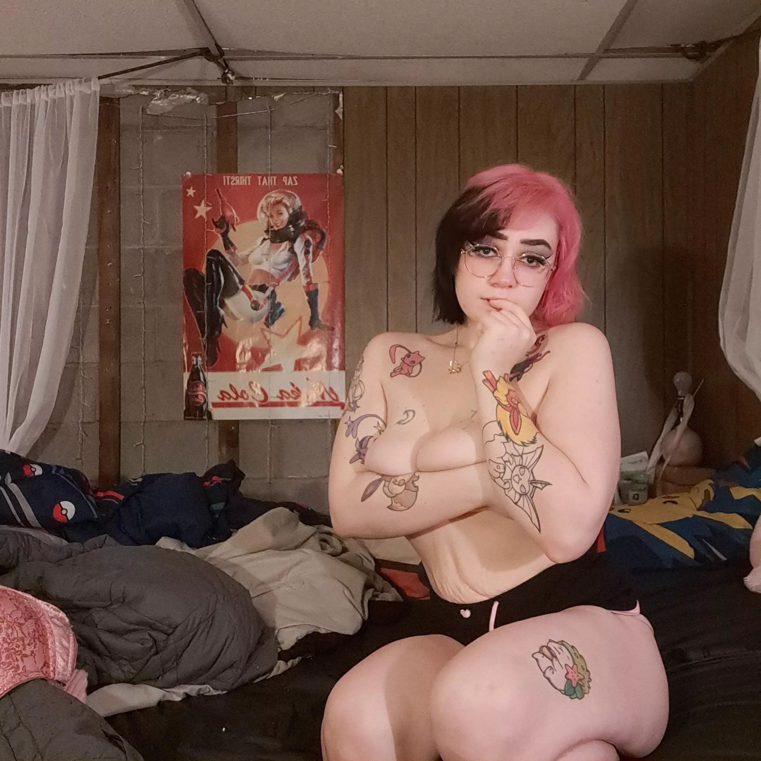 Feeling super needy 🥺💖 posted by PrincessKat6