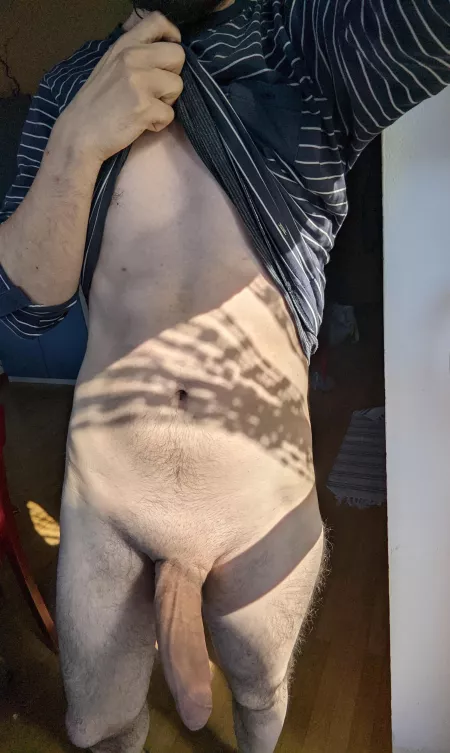 Feeling the sunshine 😋 by Cocksanta